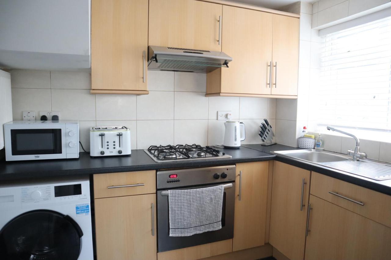 Twelve Thirty Serviced Apartments - Balham لندن المظهر الخارجي الصورة