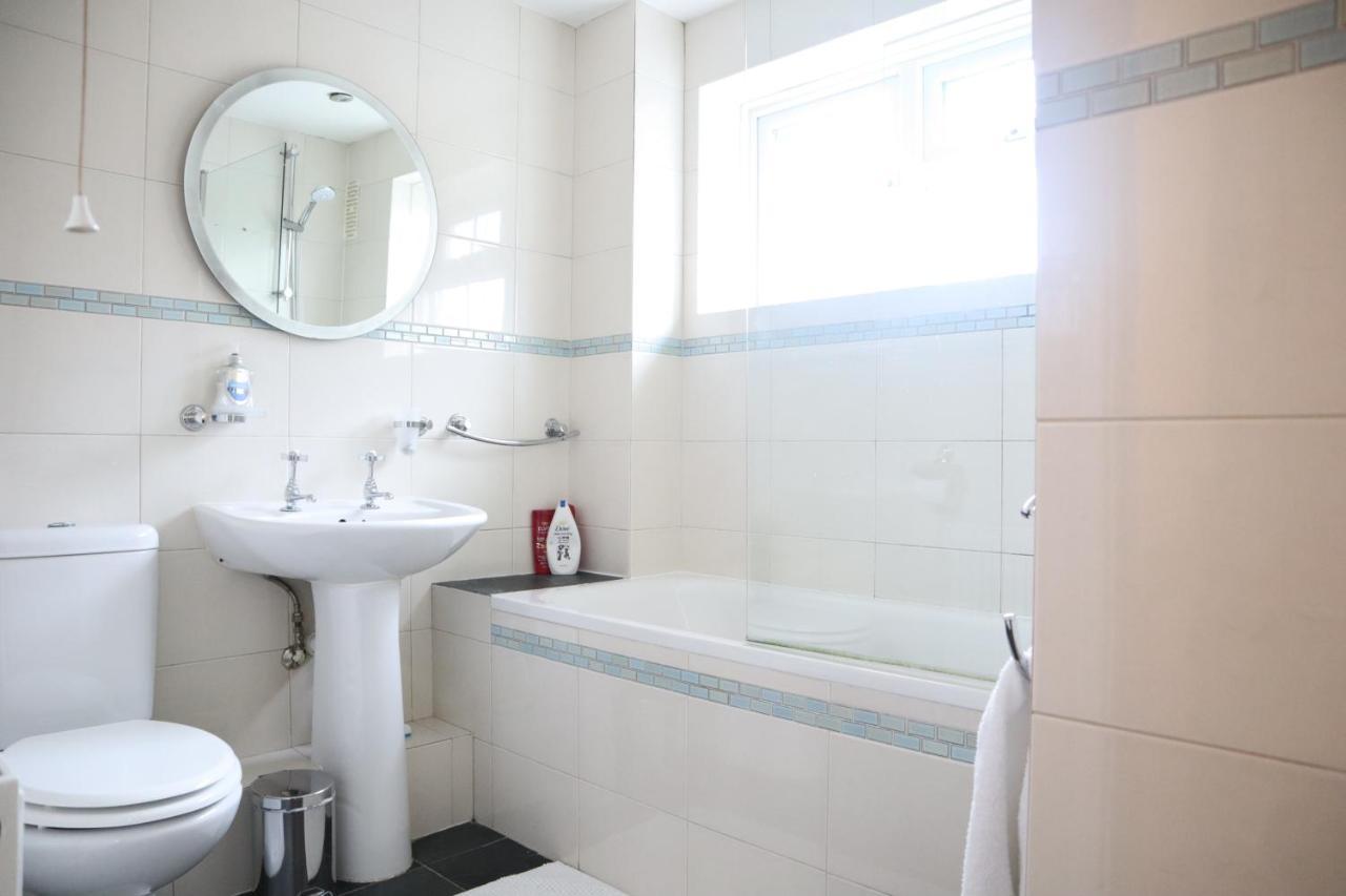 Twelve Thirty Serviced Apartments - Balham لندن المظهر الخارجي الصورة